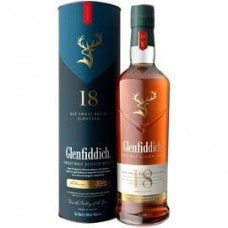 Glenfiddich 18 Years Old Single Malt Scotch 40% vol 0,7 l Geschenkbox